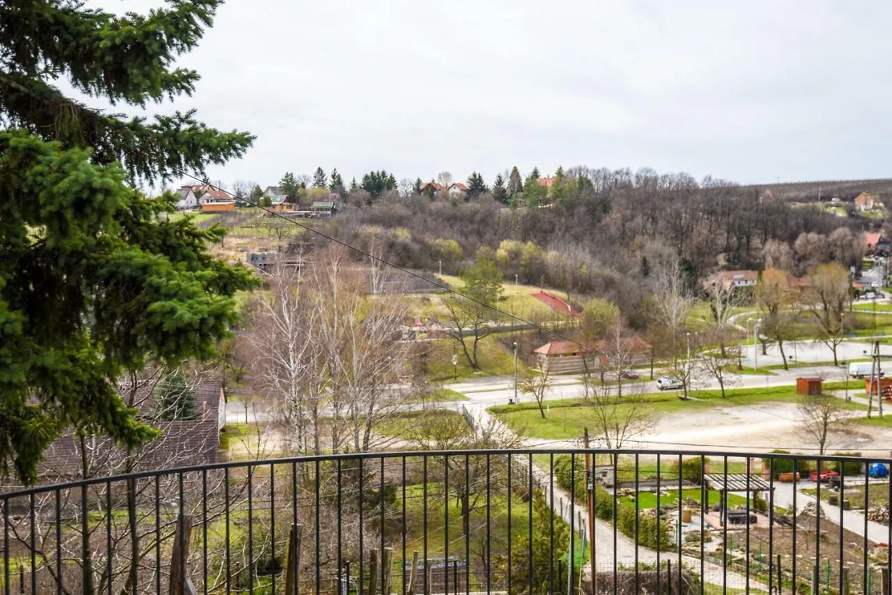 Apartamento Rózsa Völgy Apartman Eger